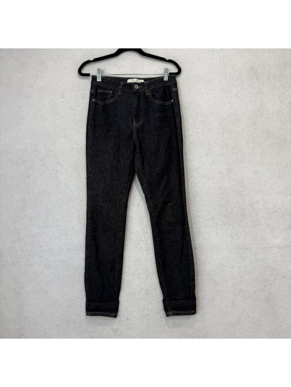 Q2 Jeans Womens Small Blue Dark Wash Mid Rise Skinny Stretch Denim Pants